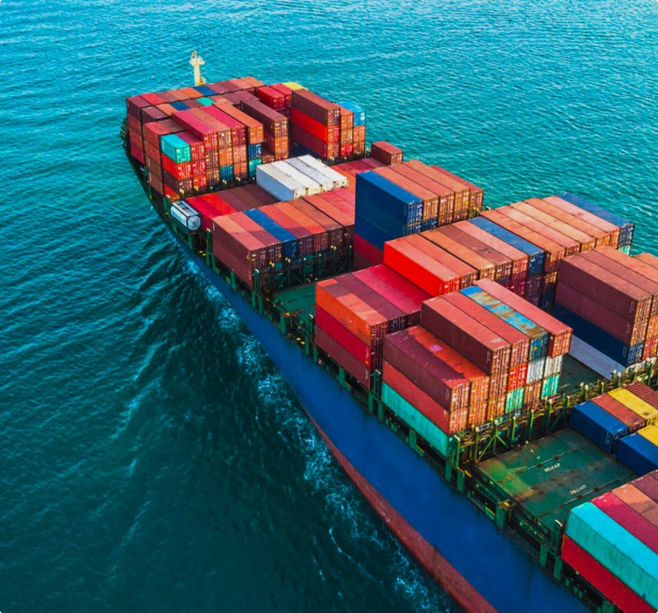 Frame 3640-5 Large cargo chip at sea